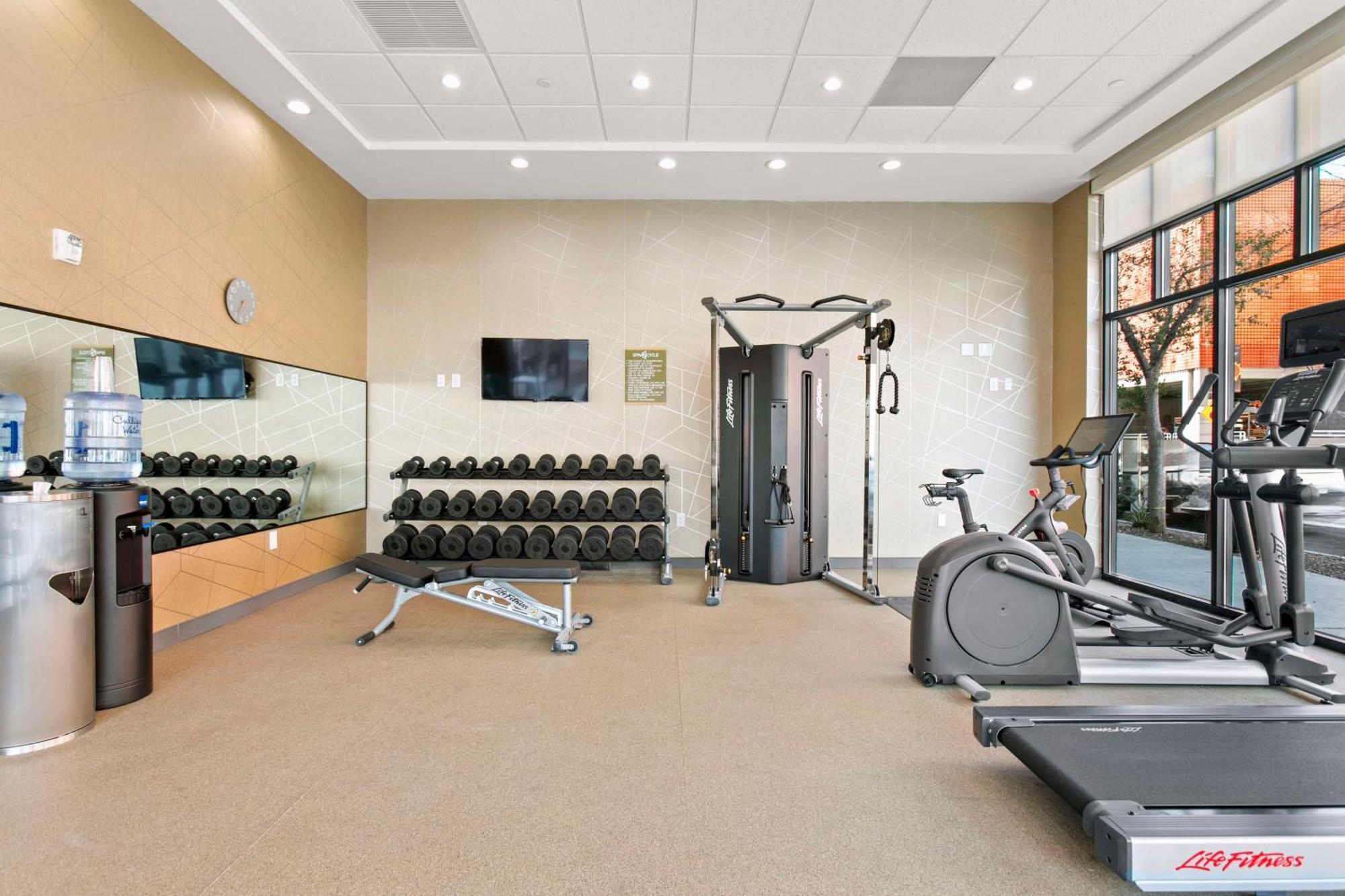 Home2 Suites By Hilton Phoenix Downtown Екстер'єр фото