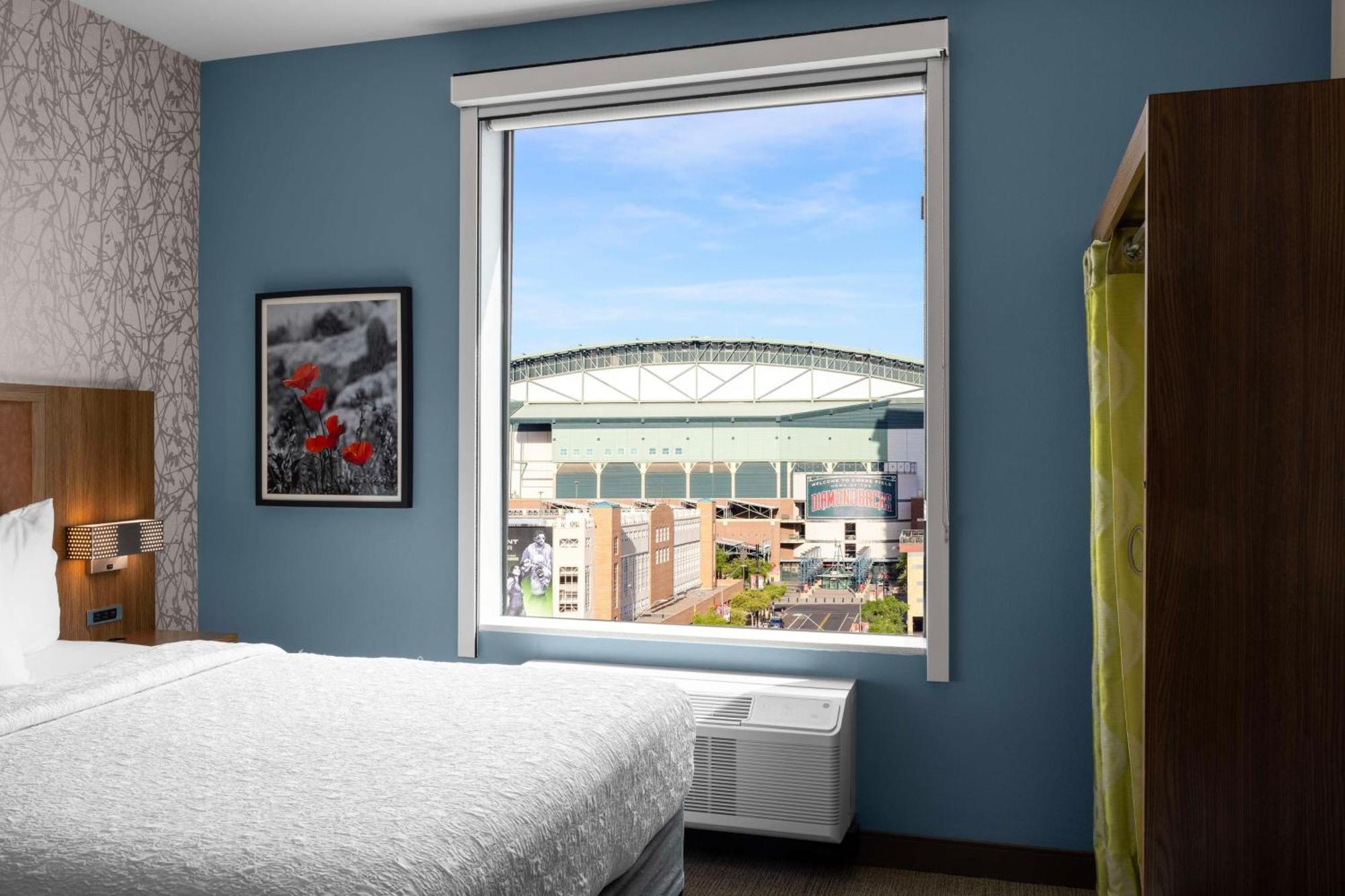 Home2 Suites By Hilton Phoenix Downtown Екстер'єр фото